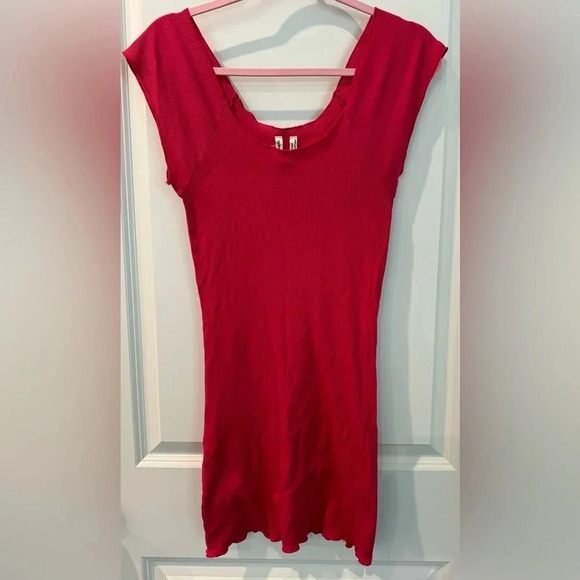 🍀 FREE PEOPLE DISTRESSED RIBBED MINI DRESS SIZE MEDIUM - Picture 1 of 8